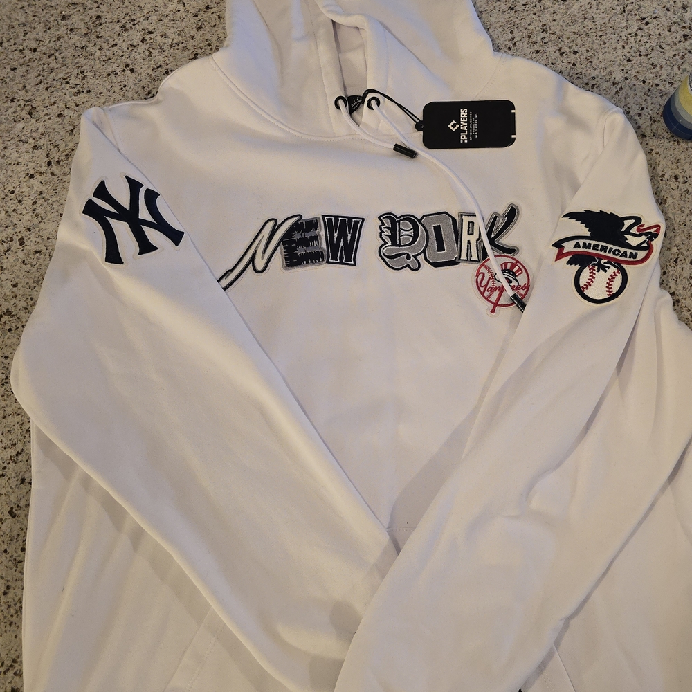 White New York Yankees Hoodie